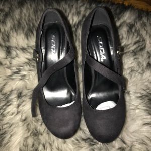 ⚠️Women wedges size 7 1/2⚠️